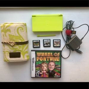 🔥SOLD🔥Nintendo DS Lite Special Edition Bundle